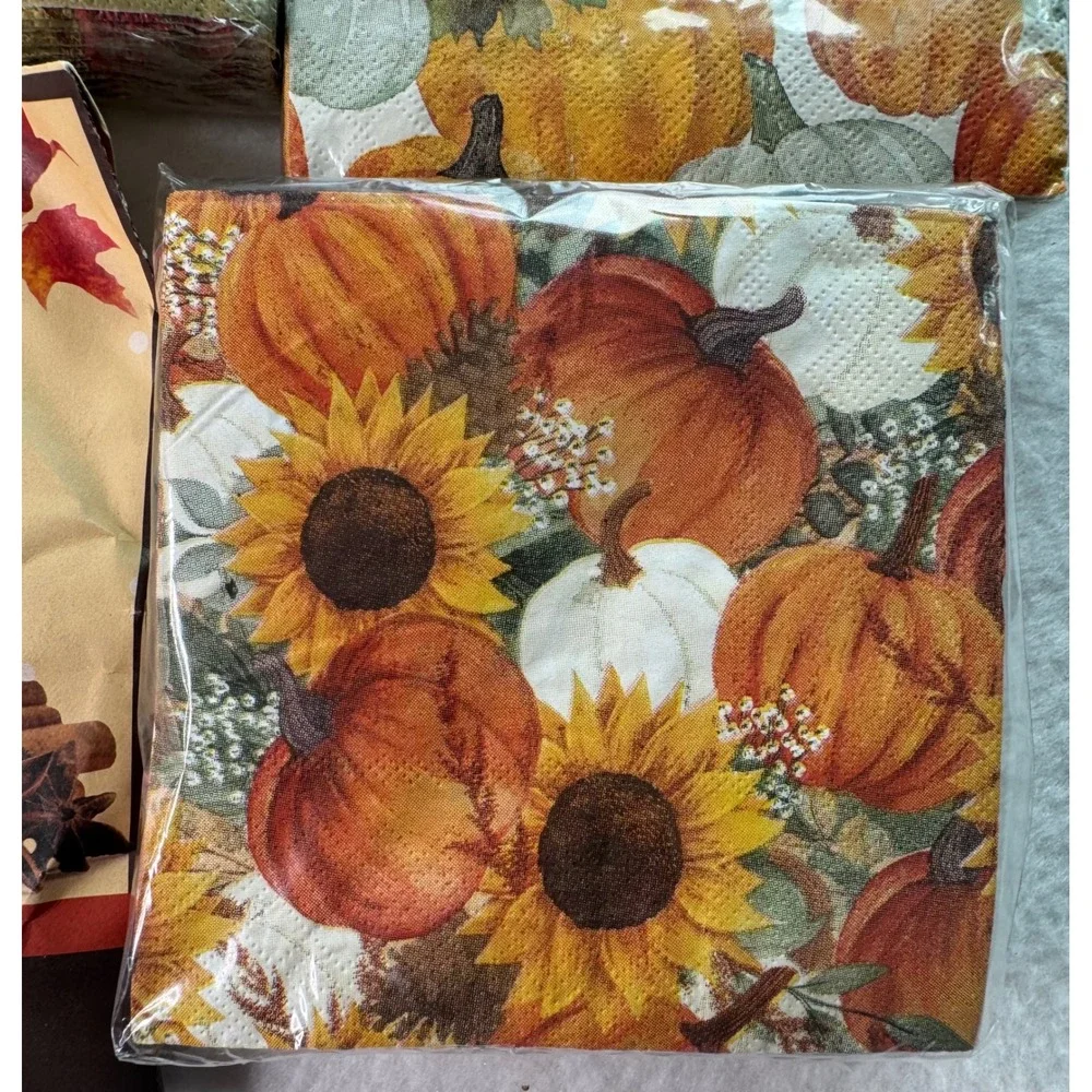 NEW Fall Thanksgiving Napkins‎ Lot Orange Pumpkin Leaf Sunflower Spice Sachets